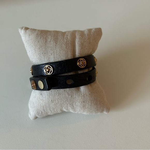 Stella and Dot Black Clover Double Wrap Leather Bracelet - Picture 3 of 6